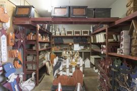 King's Kountry Store Primitive Furniture 